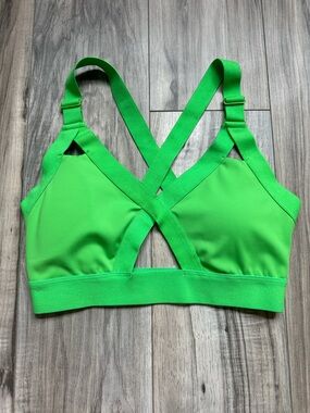 Buffbunny Heartbreaker Sports bra Gym Activewear Strappy Green Size Small